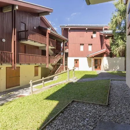 Divisible Avec Terrasse, Proche Centre Et Pistes - Fr-1-181-2541 *